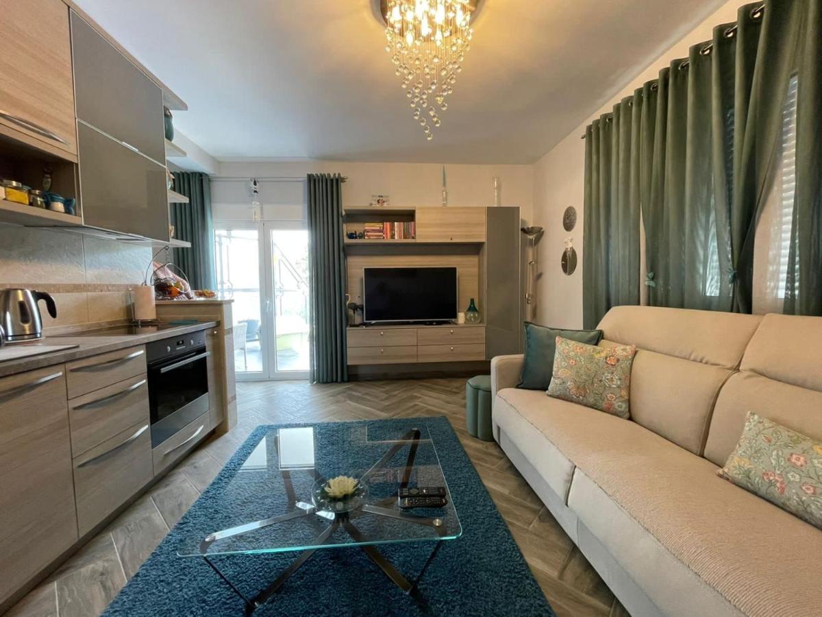 Lux Apartment Mms1 Krimovica Exterior foto